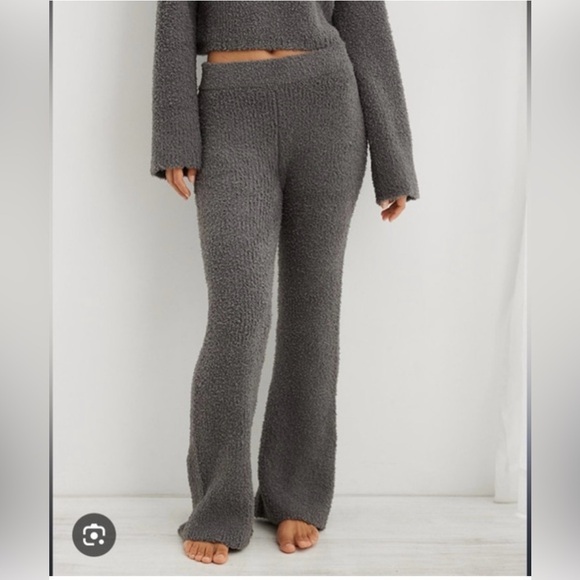 Aerie fuzzy Grey Cozy Knit Sherpa Marshmallow Lounge Pants Size S Straight Leg - Picture 1 of 13